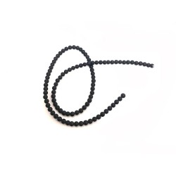 Fil de perles en agate noire mat 4mm-38cm