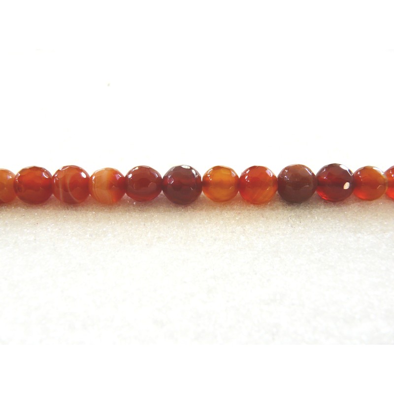 Agate facettée 8mm rouge- Mandchourie  x 10 ou par 1 rang
