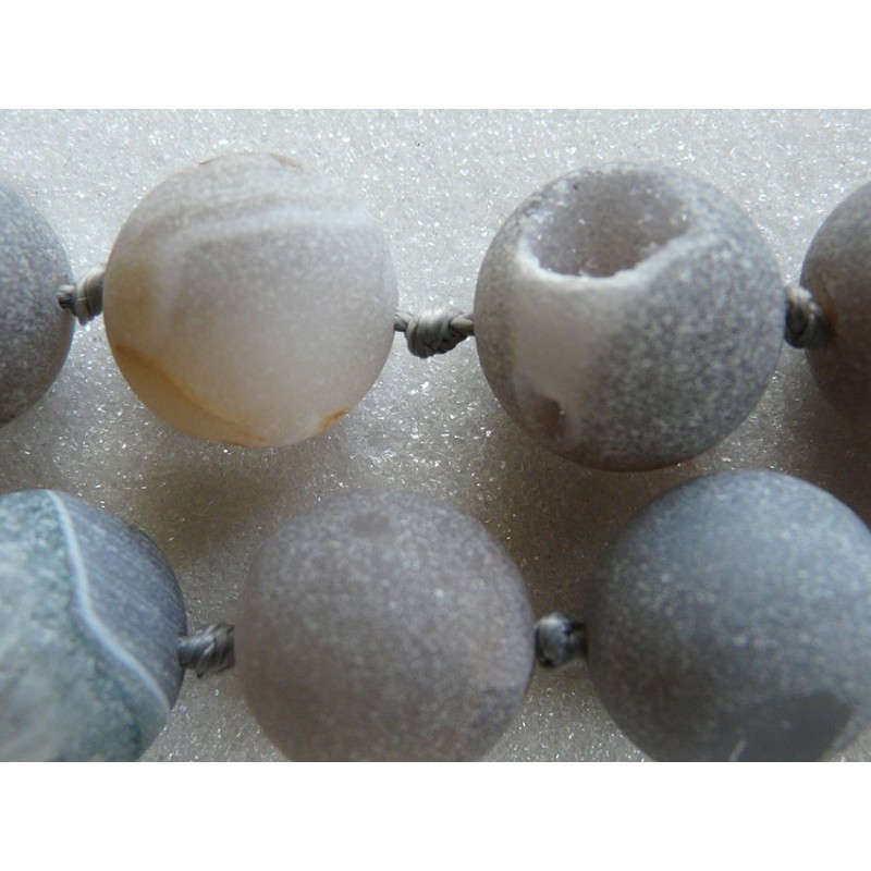 Perle géode 18mm d'agate dépolie -Gris-beige X 1