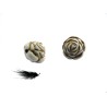 Bouton de rose 16x15mm blanc et or x1