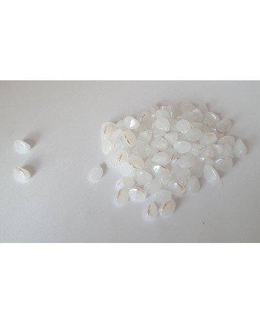 Pinch beads white AB x 50