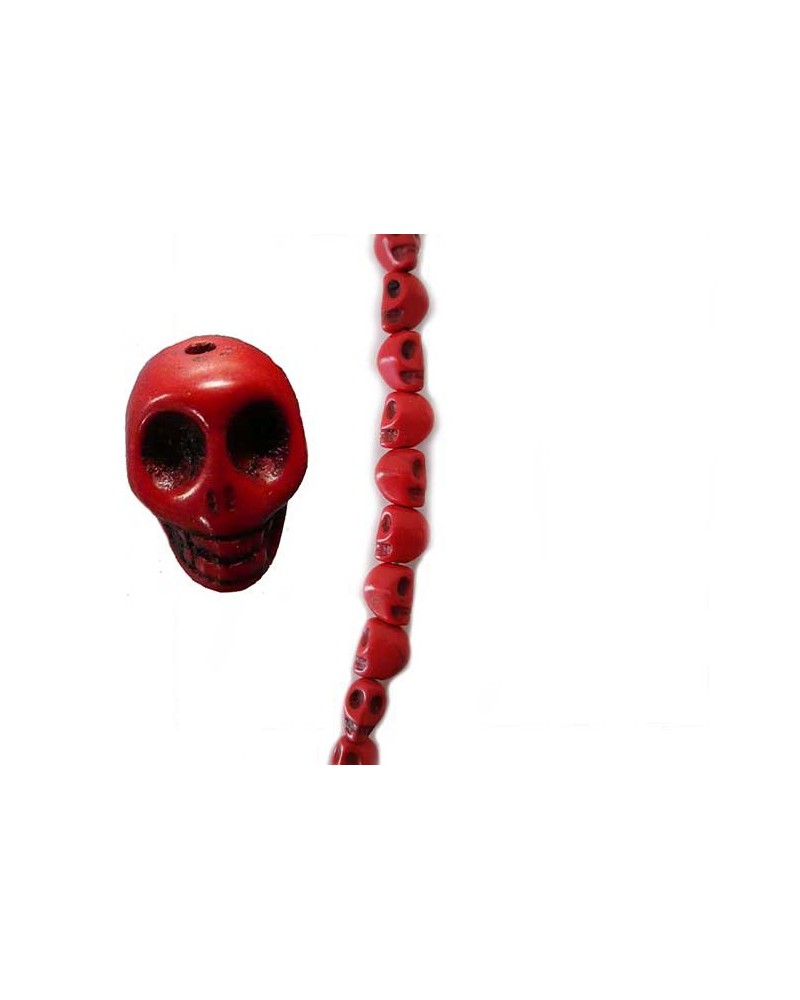 Mini tête de mort Howlite rouge
