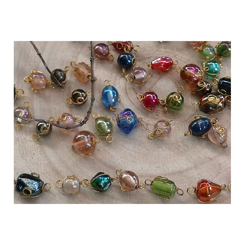 Perles en verre indien entourées de fil de cuivre x10
