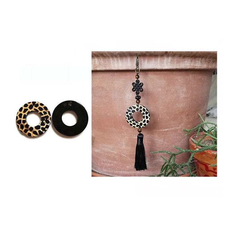 Pendentif ethnique rond en corne 48mm-motif Léopard Noir-Marron x1